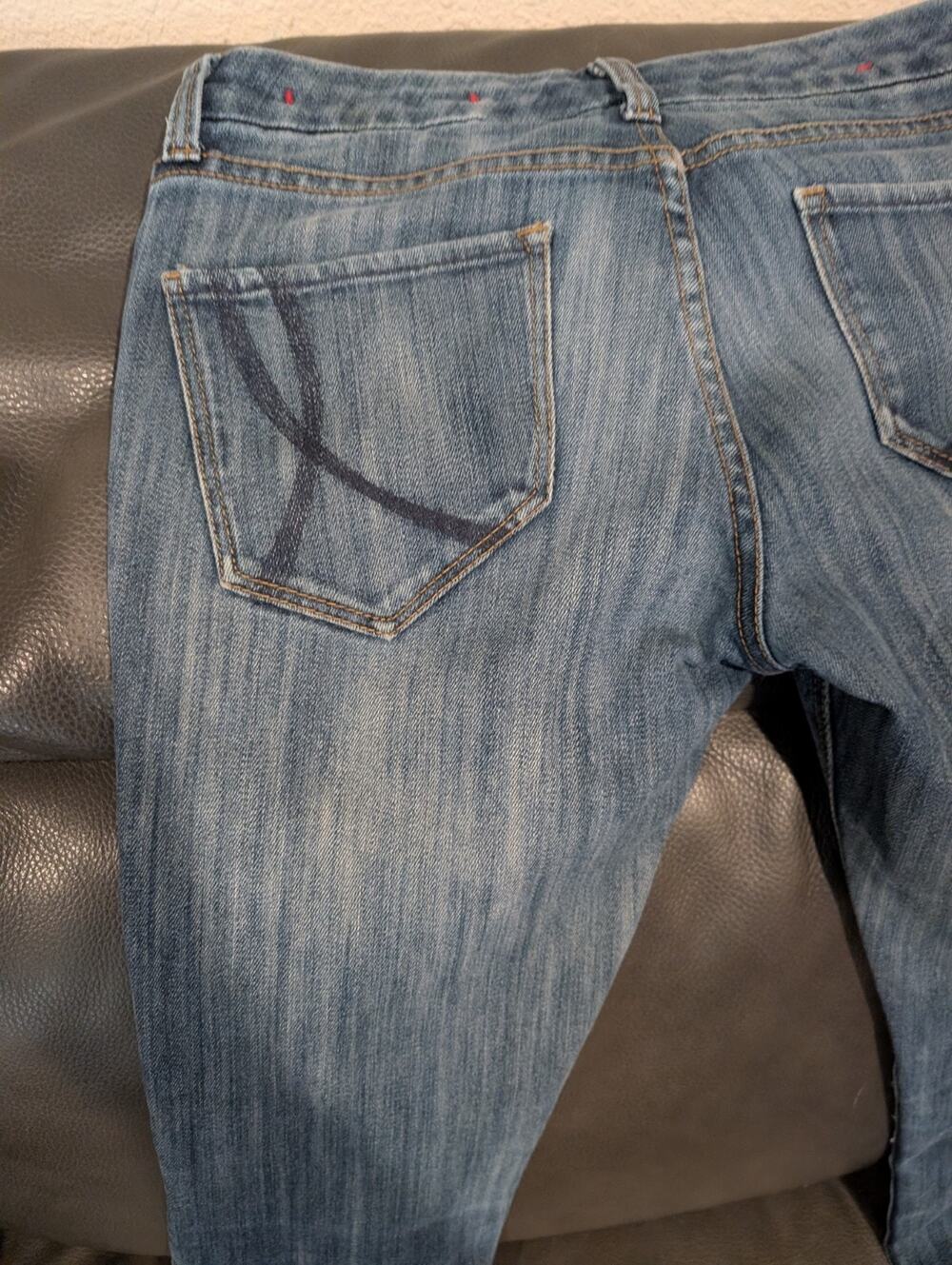 !IT Jeans Los Angeles It Jeans Size 27 Regular Straight Leg Medium Wash